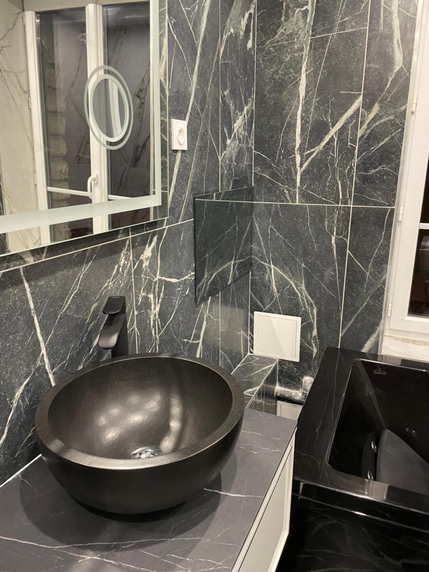 Proche Paris - Style Bali 350 M Gare Mantes Apartamento Exterior foto